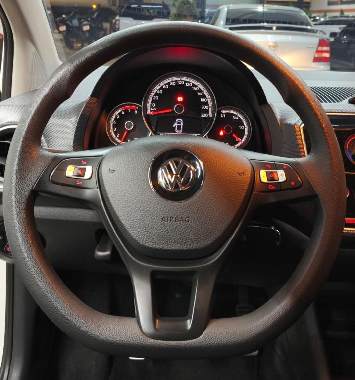 VOLKSWAGEN UP - Foto