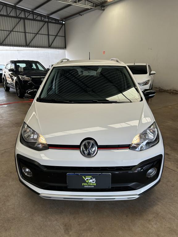 VOLKSWAGEN UP - Foto
