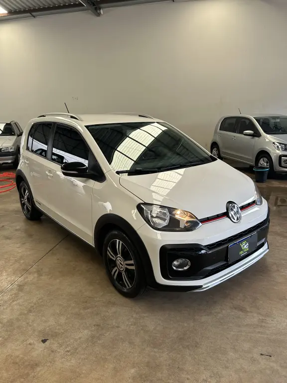 VOLKSWAGEN UP - Foto