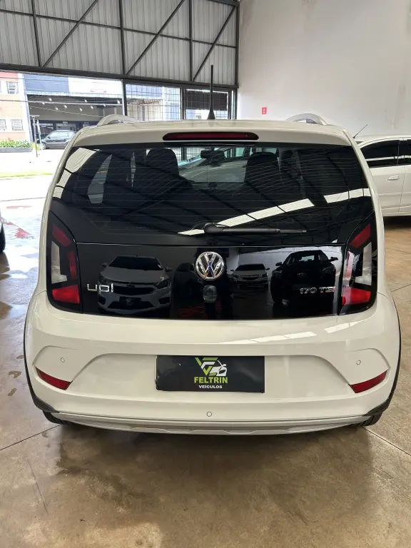 VOLKSWAGEN UP - Foto