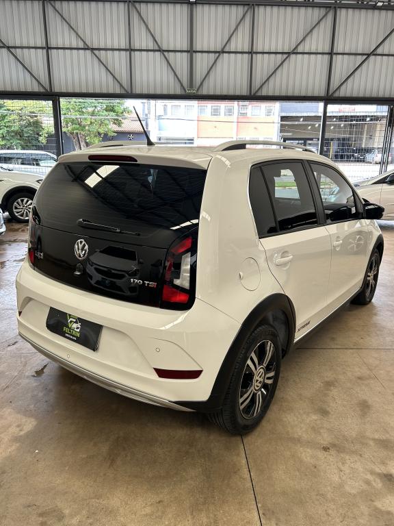 VOLKSWAGEN UP - Foto