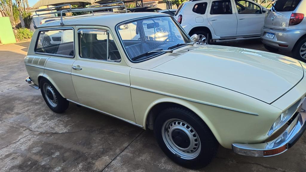 VOLKSWAGEN Variant - Foto