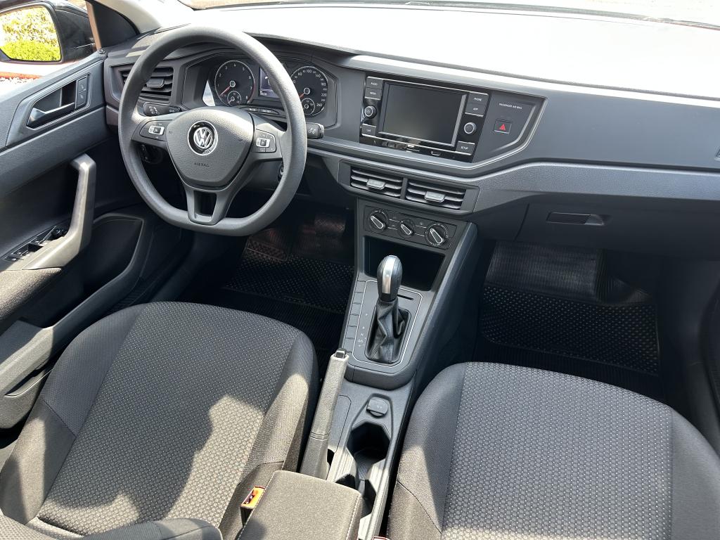 VOLKSWAGEN Virtus - Foto