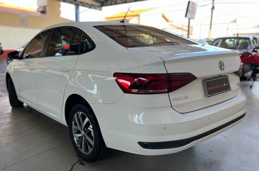 VOLKSWAGEN Virtus - Foto