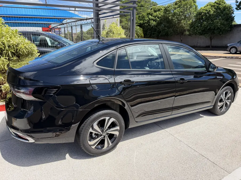 VOLKSWAGEN Virtus - Foto