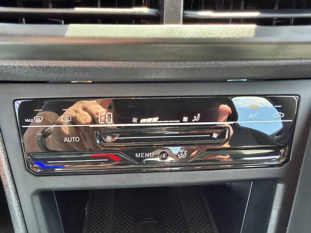 VOLKSWAGEN Virtus - Foto