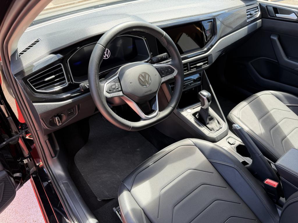 VOLKSWAGEN Virtus - Foto