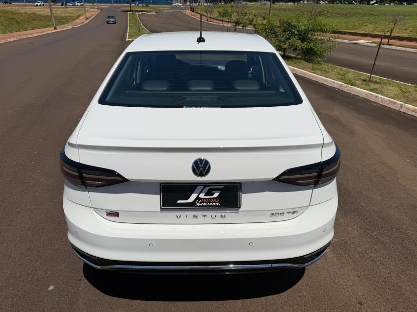 VOLKSWAGEN Virtus - Foto