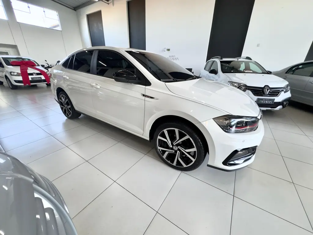 VOLKSWAGEN Virtus - Foto