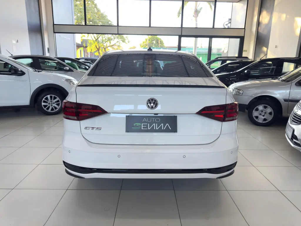VOLKSWAGEN Virtus - Foto