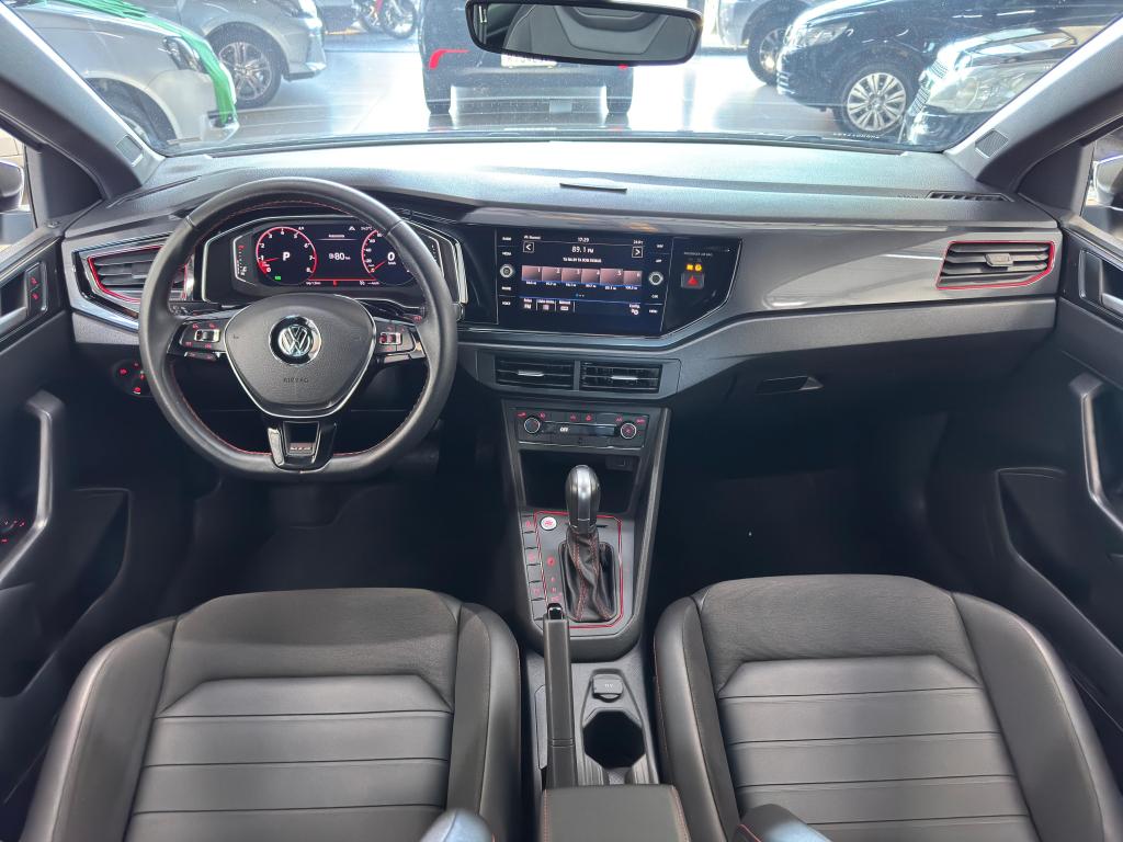 VOLKSWAGEN Virtus - Foto