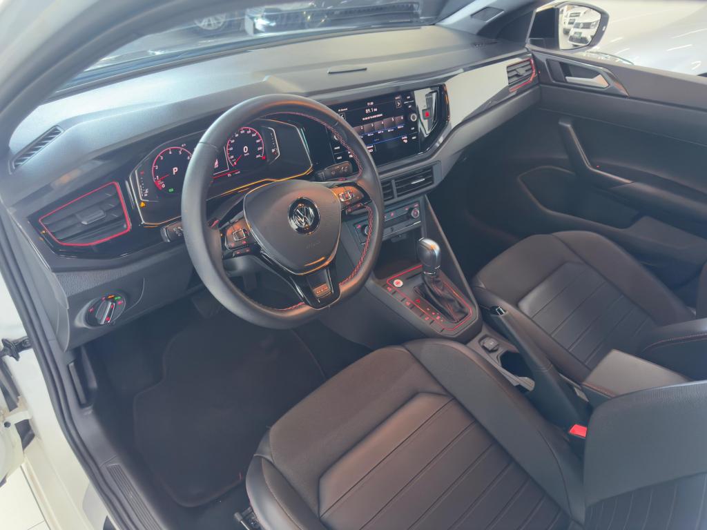 VOLKSWAGEN Virtus - Foto
