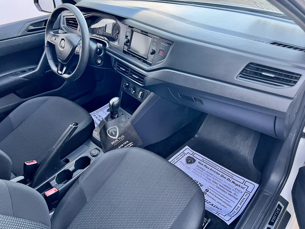 VOLKSWAGEN Virtus - Foto