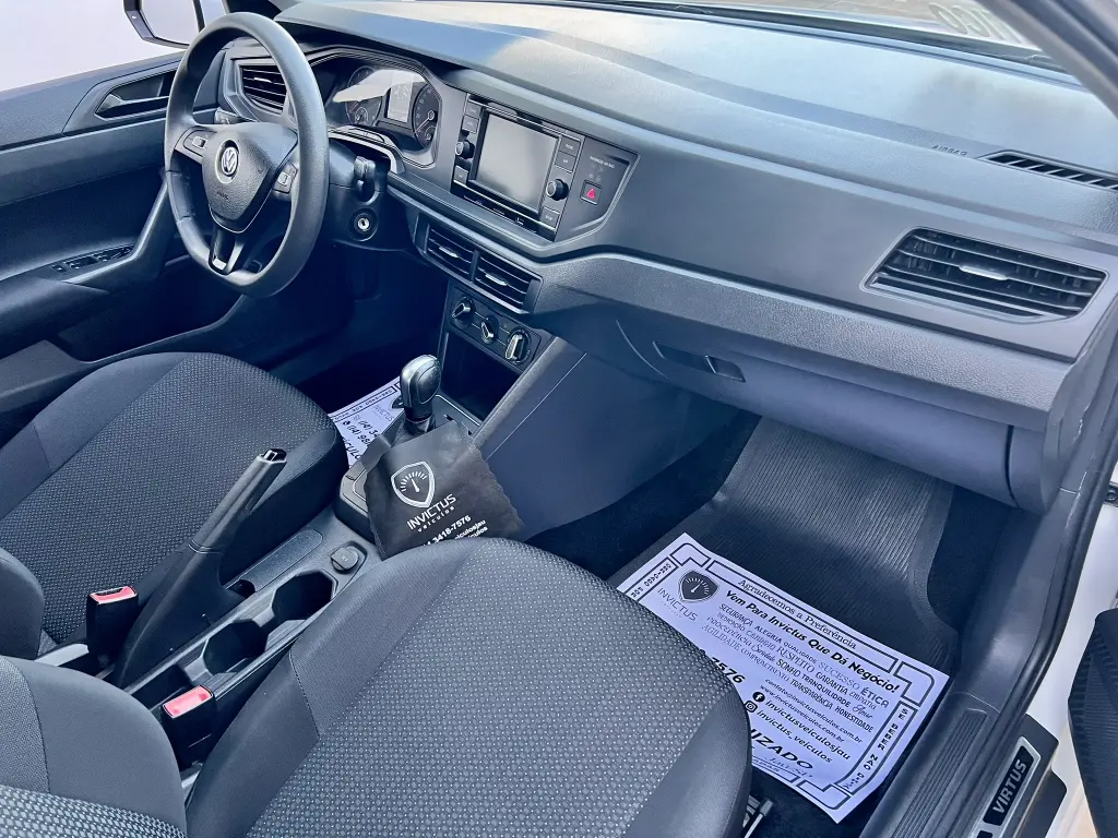VOLKSWAGEN Virtus - Foto