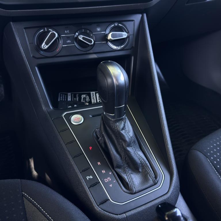 VOLKSWAGEN Virtus - Foto