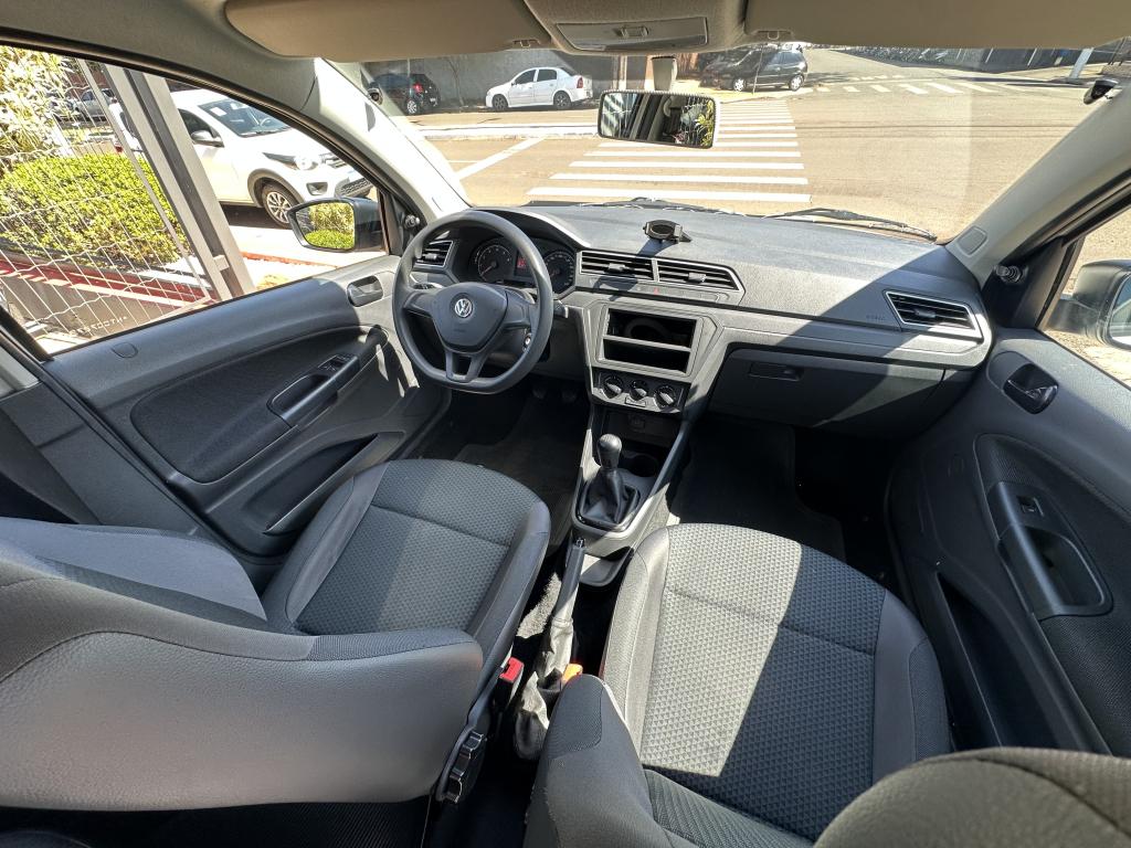 VOLKSWAGEN Voyage - Foto