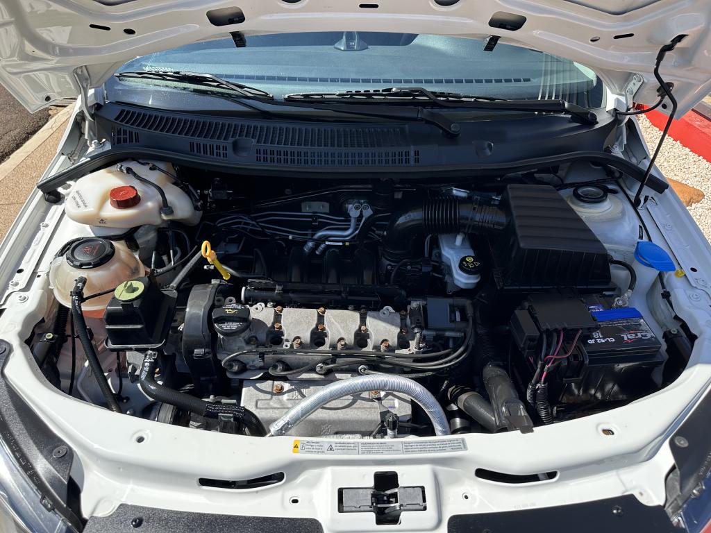 VOLKSWAGEN Voyage - Foto