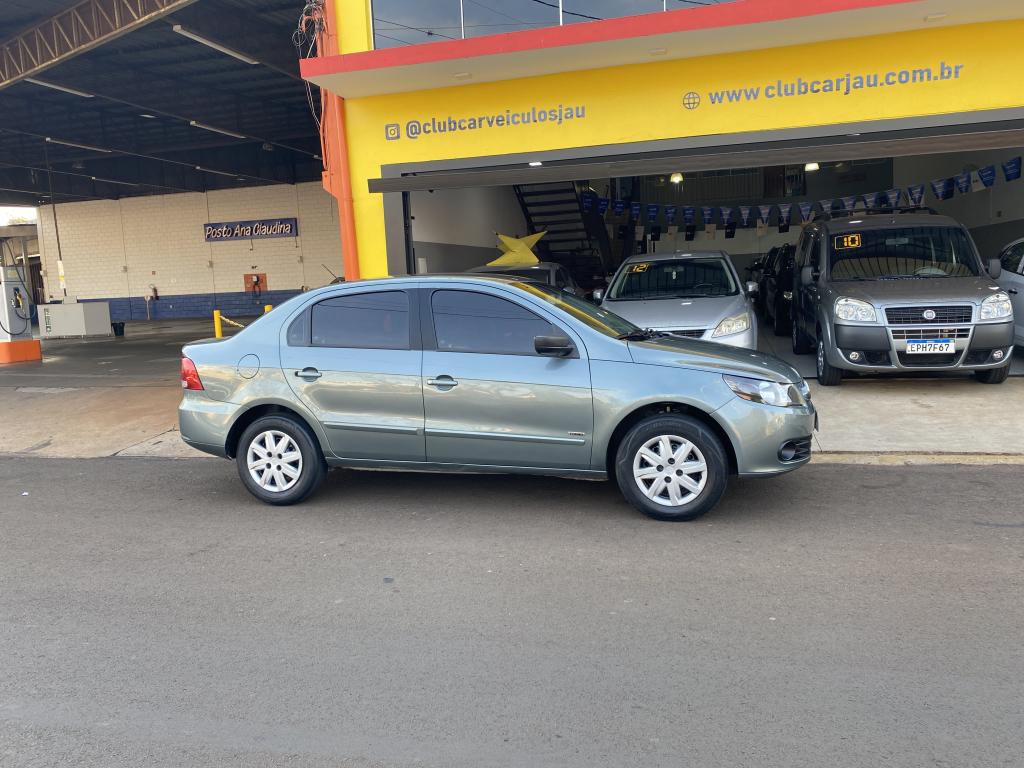 VOLKSWAGEN Voyage - Foto