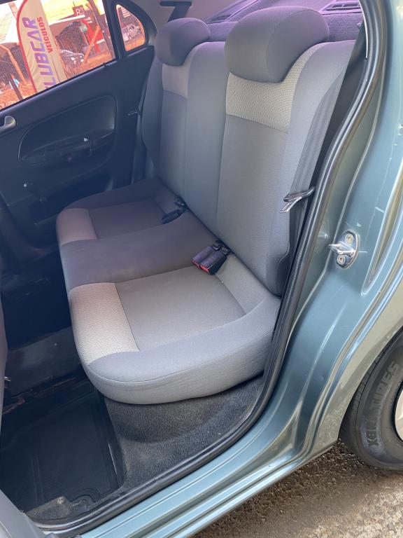 VOLKSWAGEN Voyage - Foto