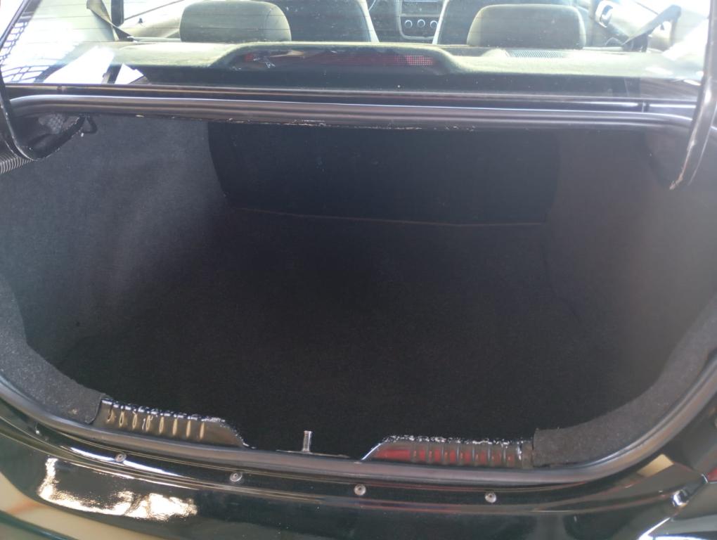 VOLKSWAGEN Voyage - Foto