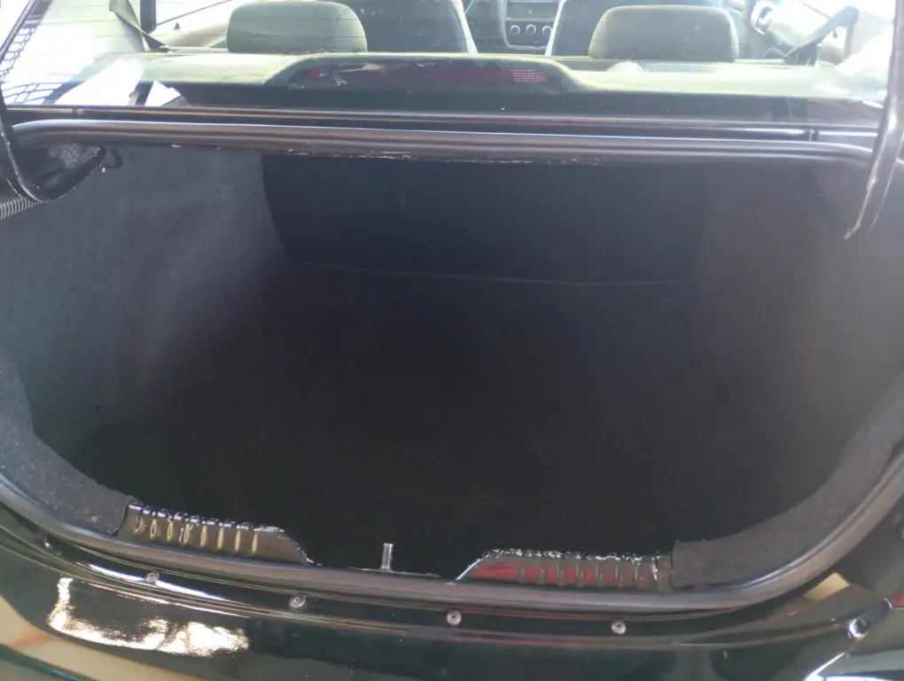 VOLKSWAGEN Voyage - Foto