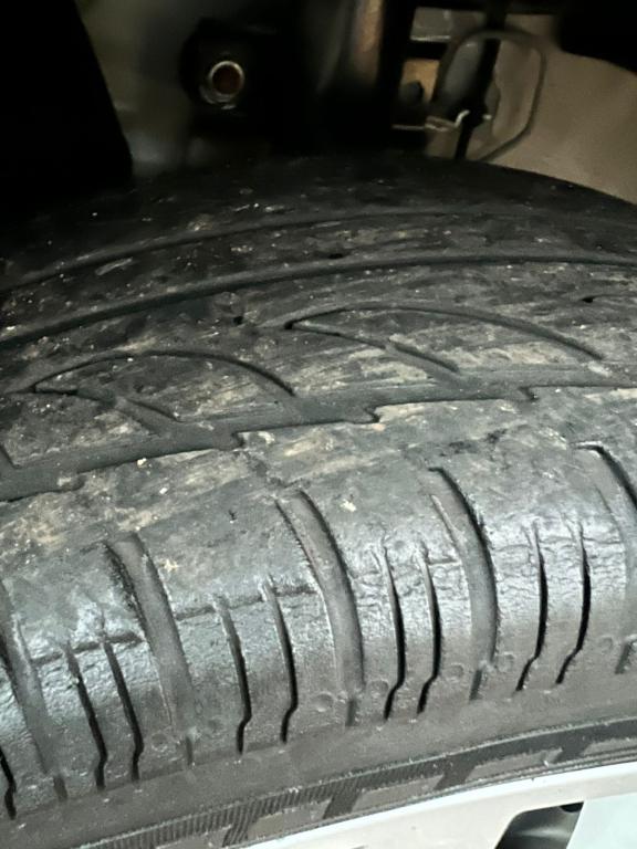 VOLKSWAGEN Voyage - Foto