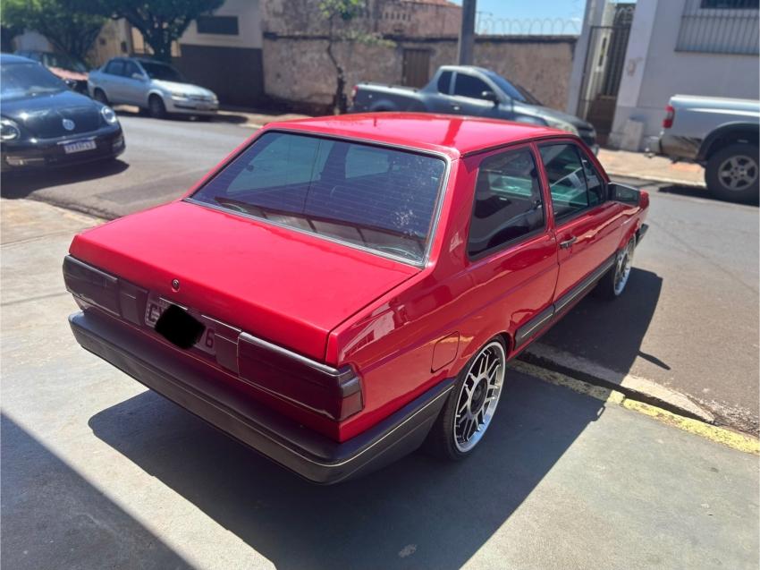 VOLKSWAGEN Voyage - Foto