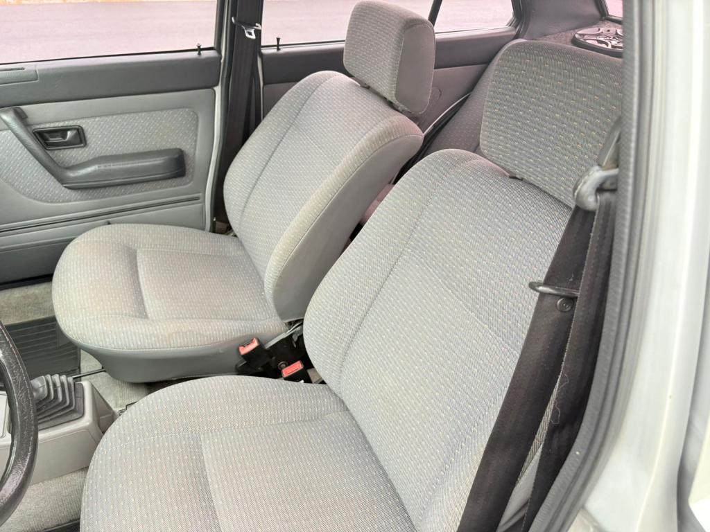 VOLKSWAGEN Voyage - Foto