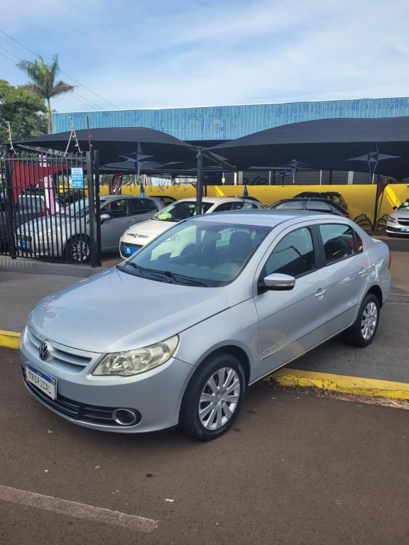 VOLKSWAGEN Voyage - Foto