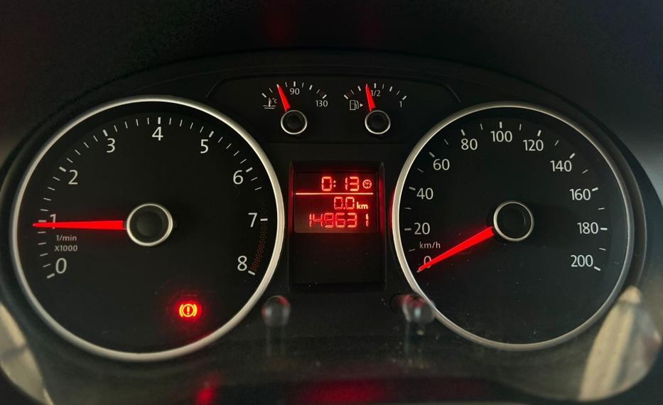 VOLKSWAGEN Voyage - Foto