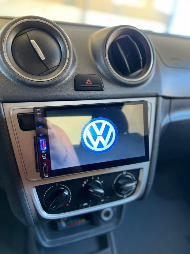 VOLKSWAGEN Voyage - Foto