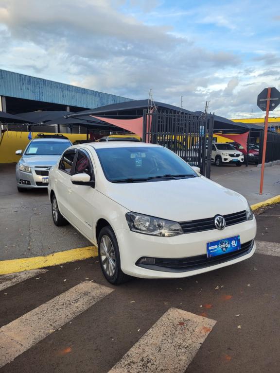 VOLKSWAGEN Voyage