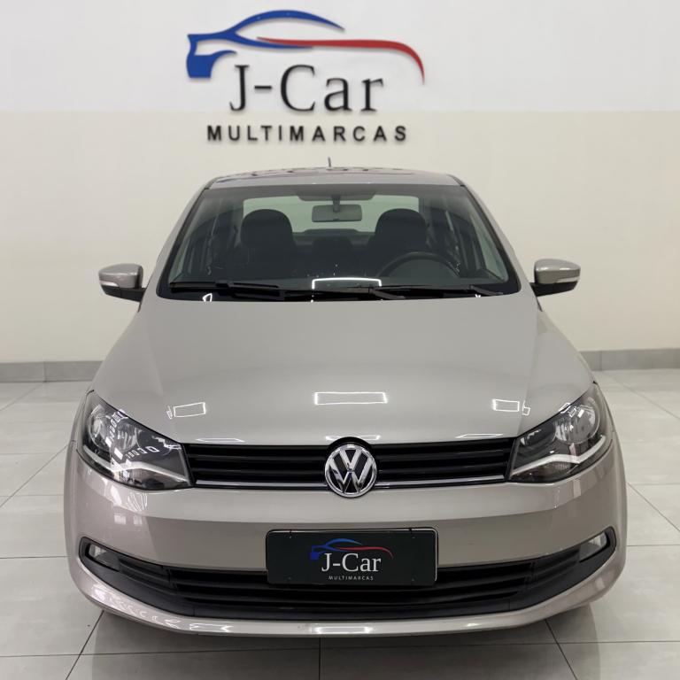 VOLKSWAGEN Voyage - Foto