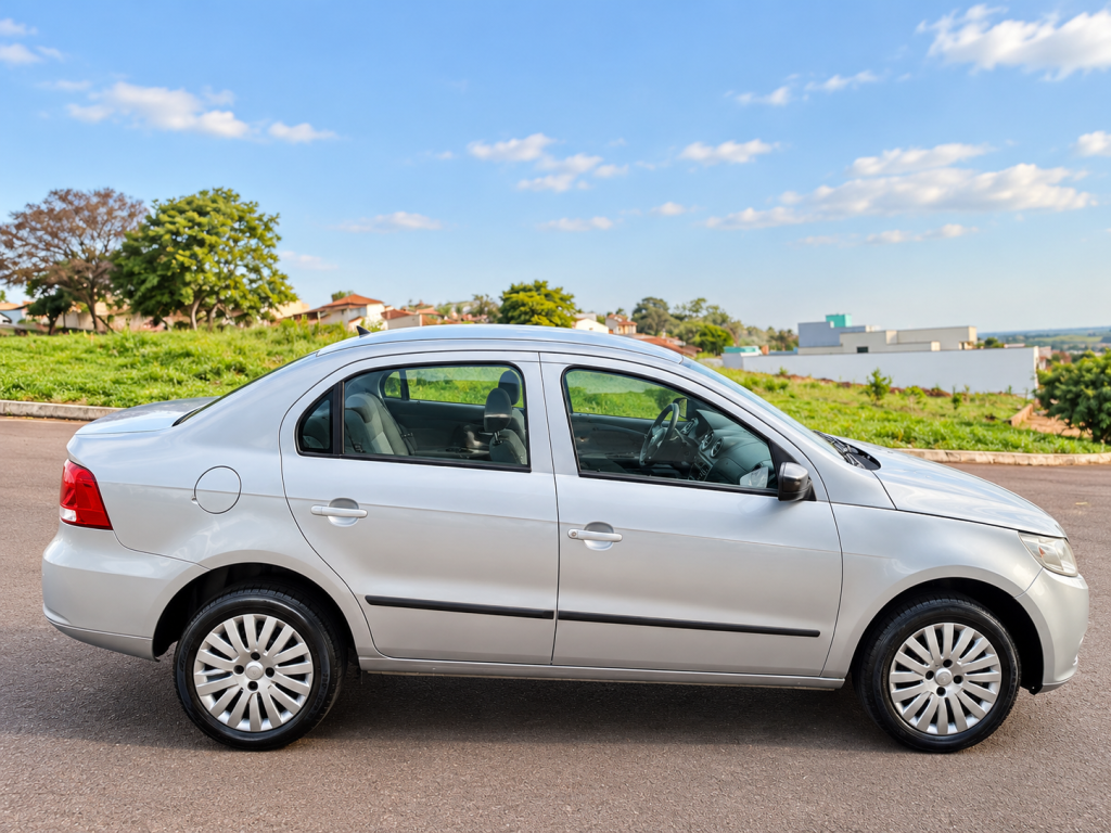 VOLKSWAGEN Voyage - Foto
