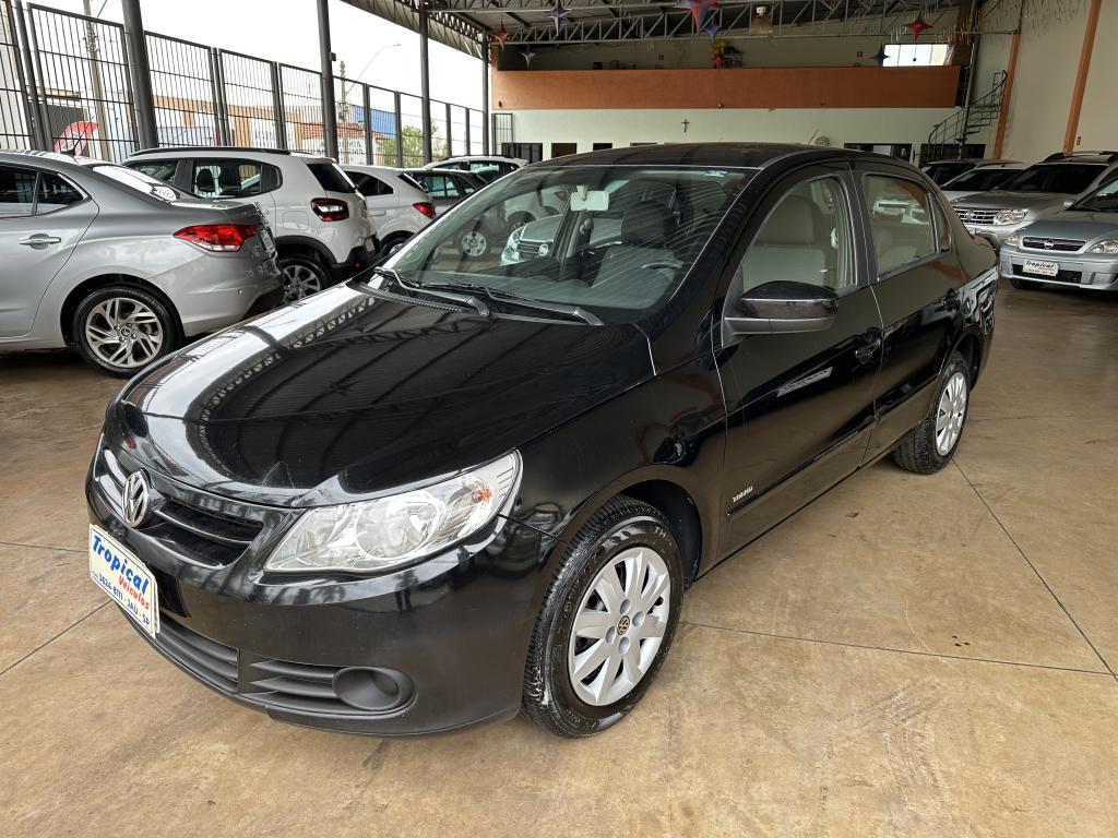VOLKSWAGEN Voyage