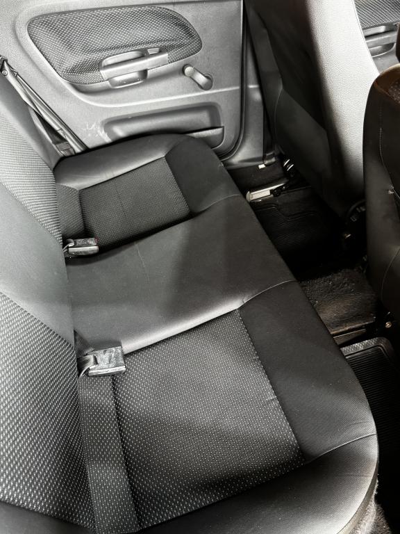 VOLKSWAGEN Voyage - Foto