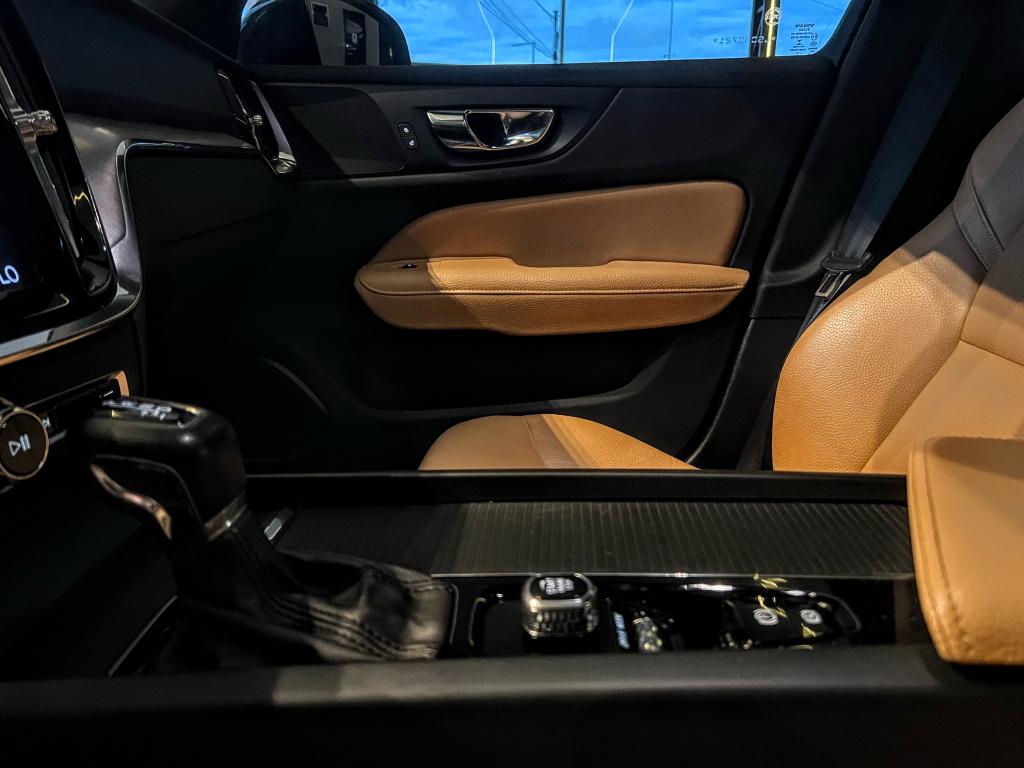 VOLVO S60 - Foto