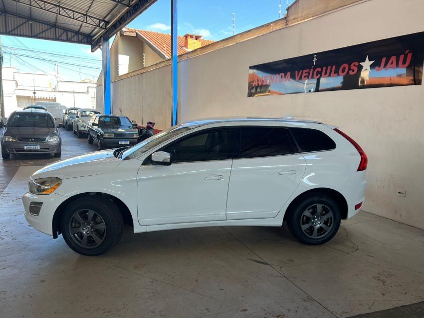 VOLVO XC60 - Foto