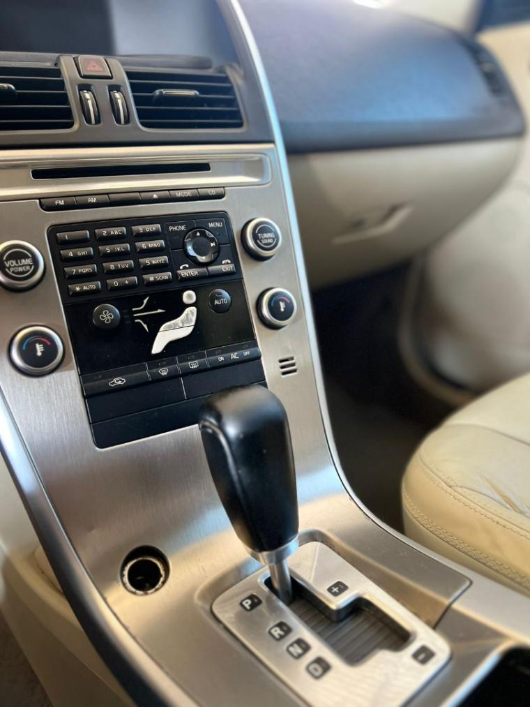 VOLVO XC60 - Foto