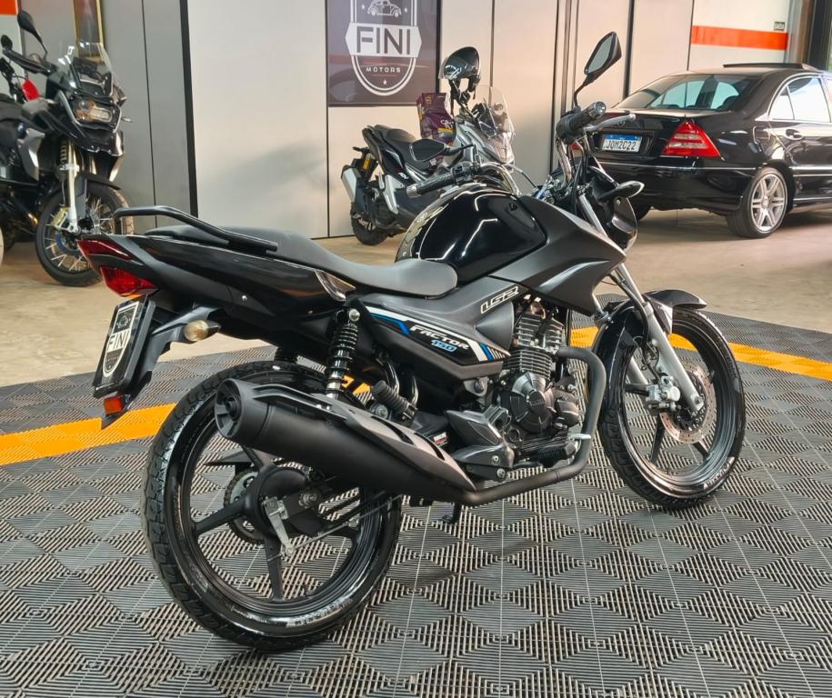 YAMAHA Factor 150 - Foto
