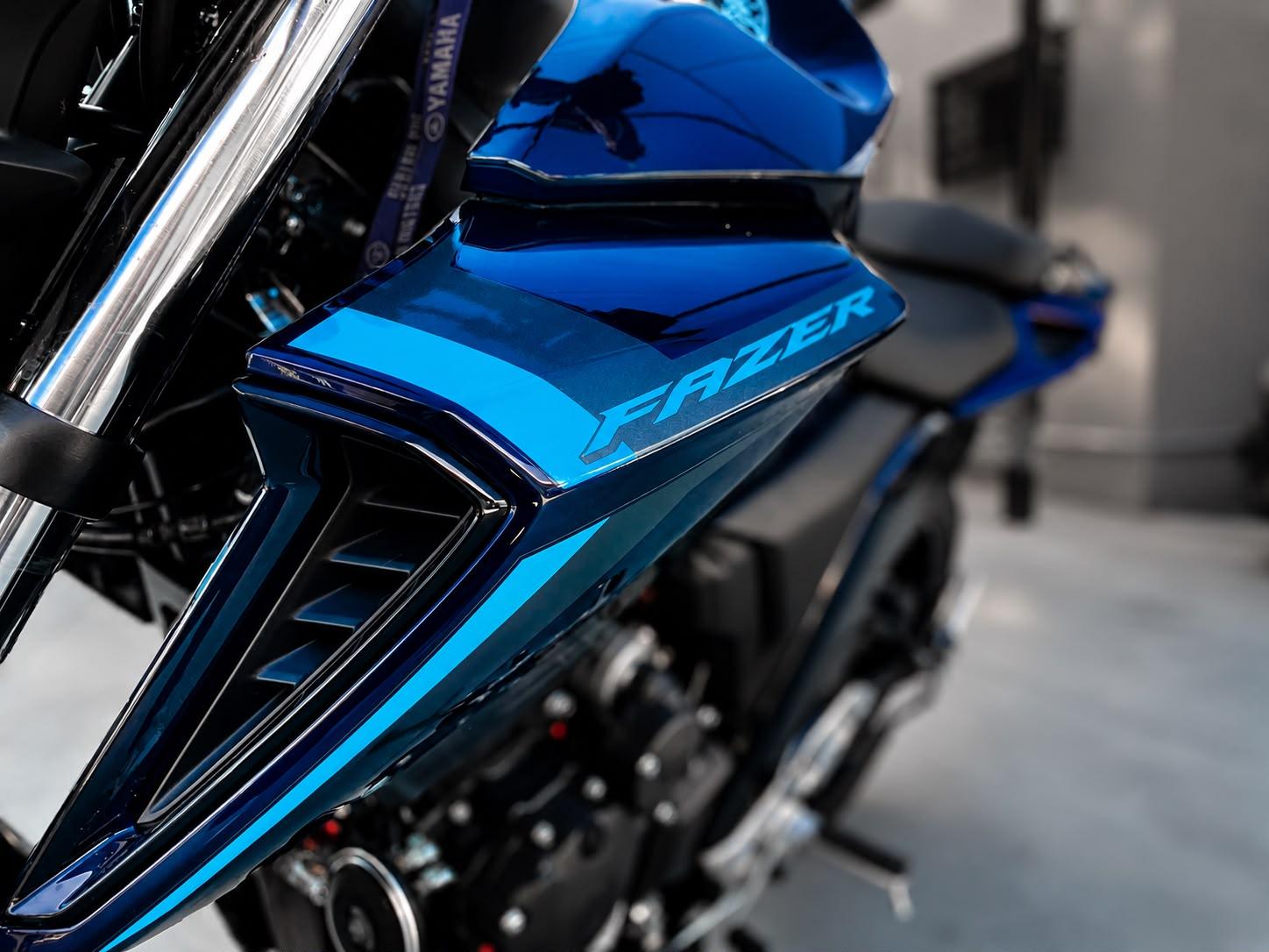 YAMAHA Fazer 600 - Foto
