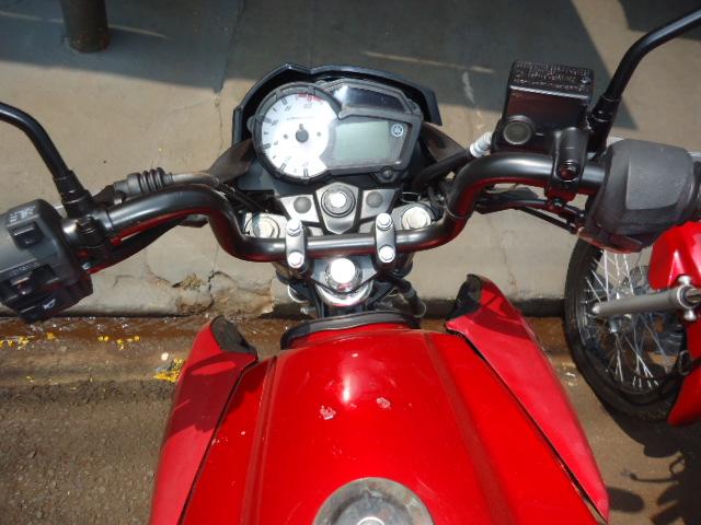 YAMAHA Fazer YS 150 - Foto