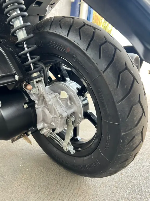 YAMAHA Fluo 125 - Foto