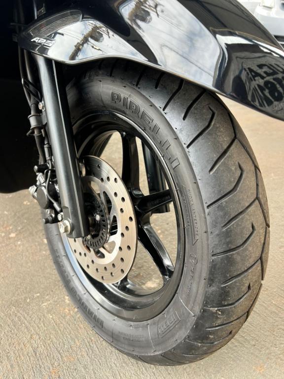 YAMAHA Fluo 125 - Foto