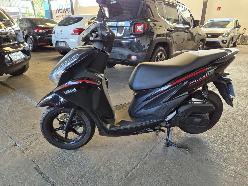 YAMAHA Fluo 125 - Foto