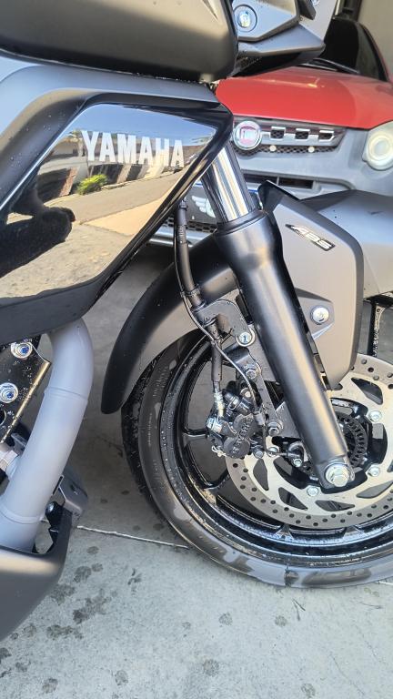 YAMAHA FZ 15 Fazer - Foto