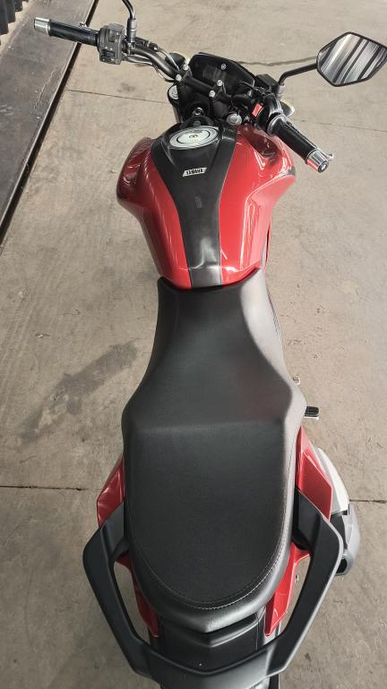 YAMAHA FZ 15 Fazer - Foto