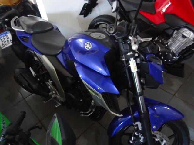 YAMAHA FZ 25 250 Fazer Flex - Foto