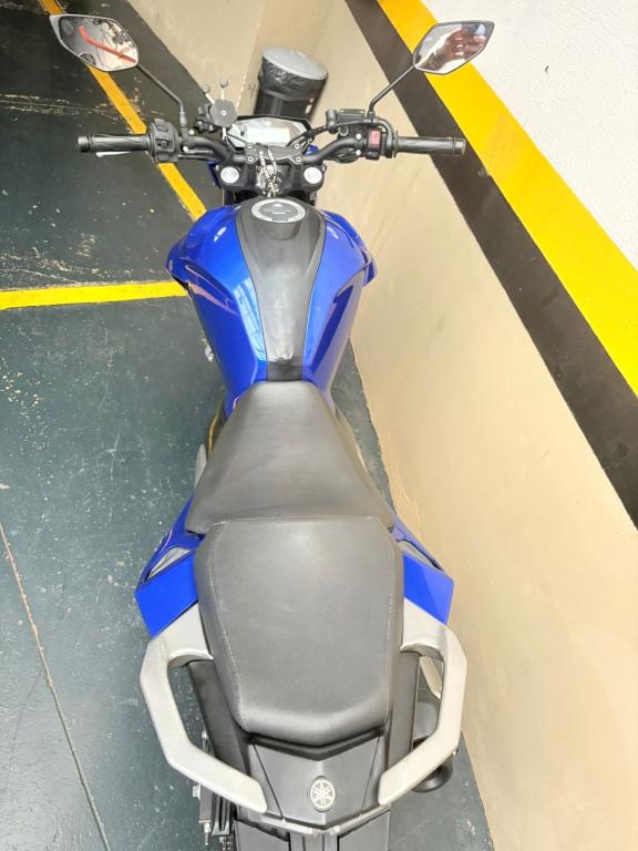 YAMAHA FZ 25 250 Fazer Flex - Foto