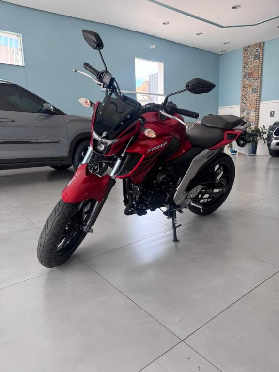 YAMAHA FZ 25 250 Fazer Flex - Foto